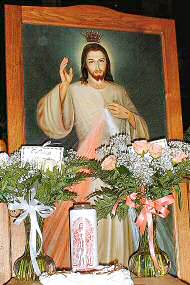 photo of painting of Christ, the King of Mercy
