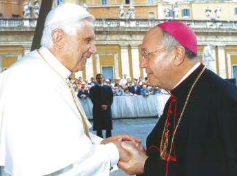 photo of Pope Benedict XVI and Bishop Robert C. Morlino